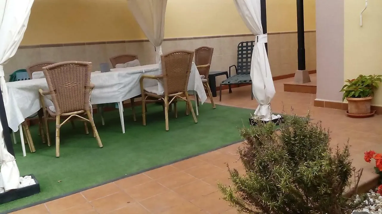 Camelot Villa Arona  Casa vacanze